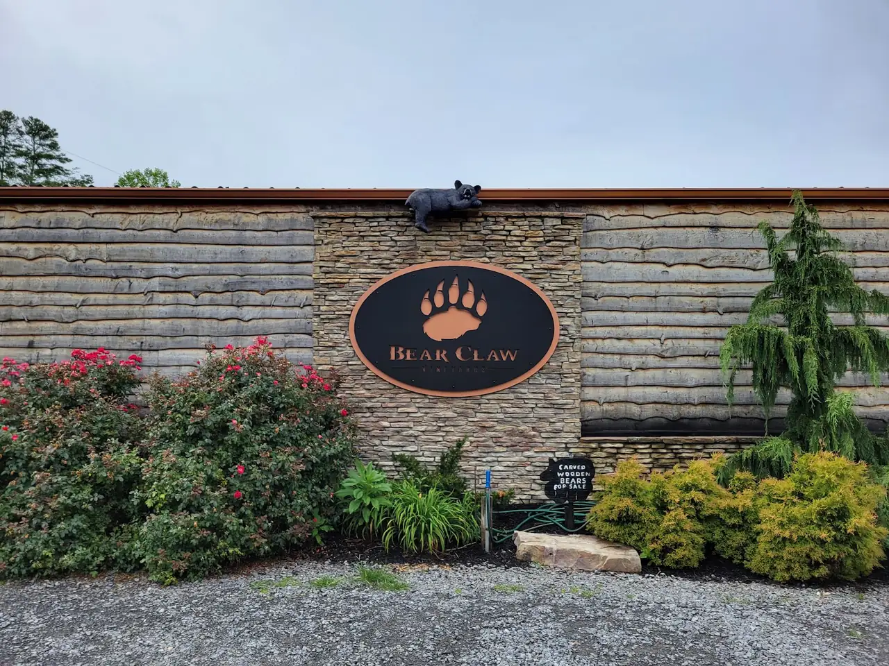 Bear Claw Vineyards