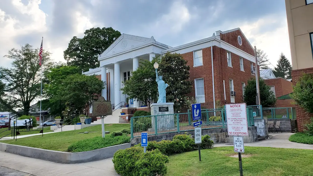 Blue Ridge Mountains Arts Association