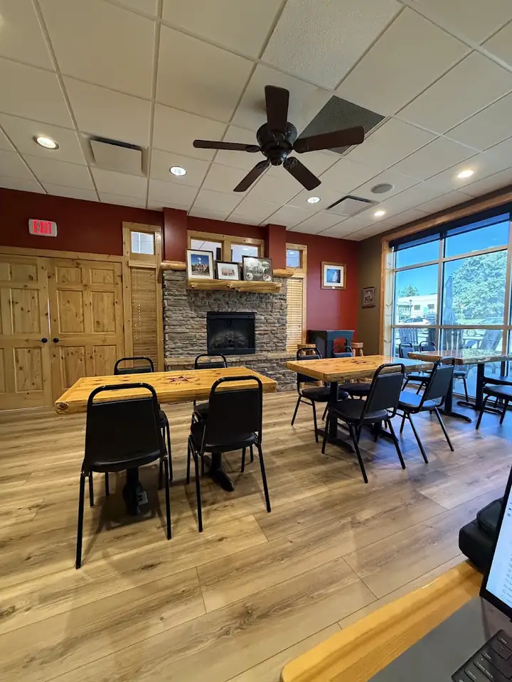Cabin Coffee Co., seating