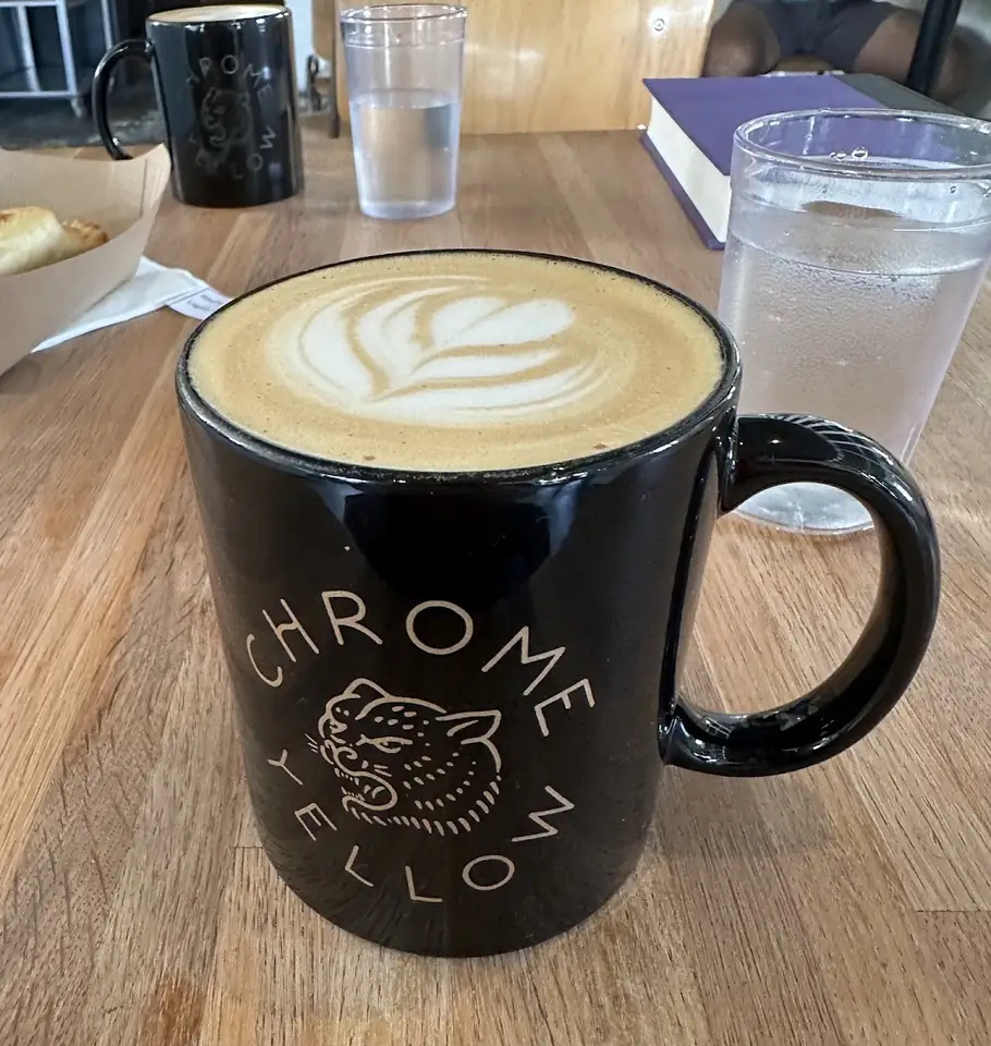 Chrome Yellow Trading Co., latte