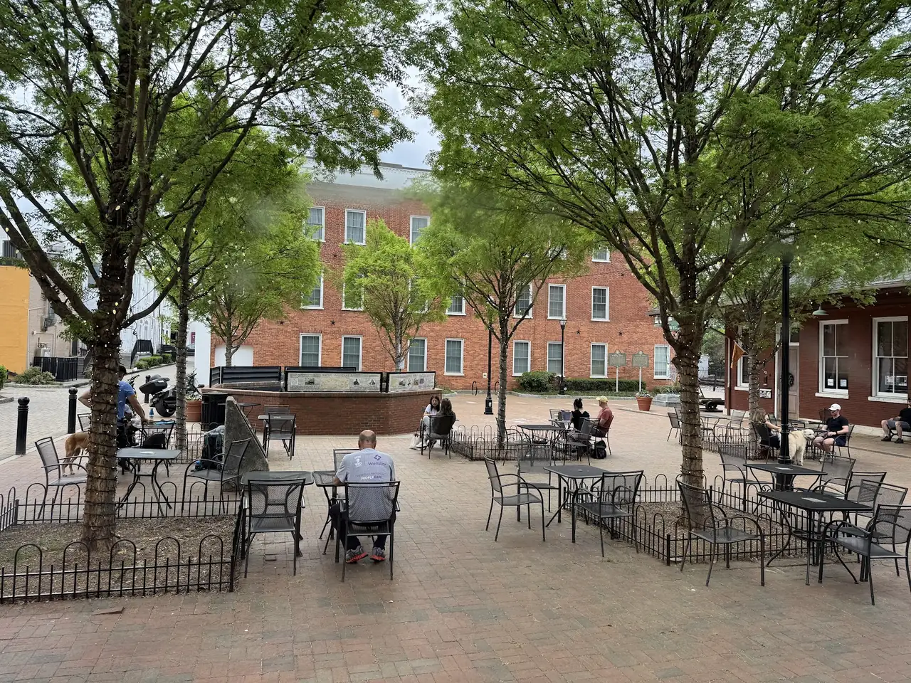 Cool Beans Coffee Roasters, marietta square