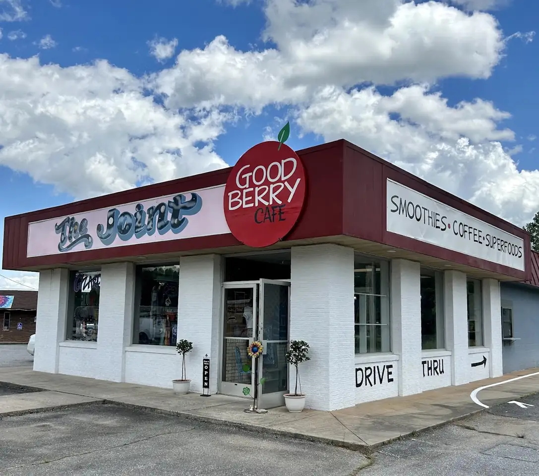 Good Berry Cafe, outside