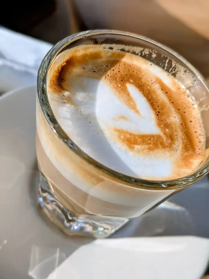 Portrait Coffee, latte