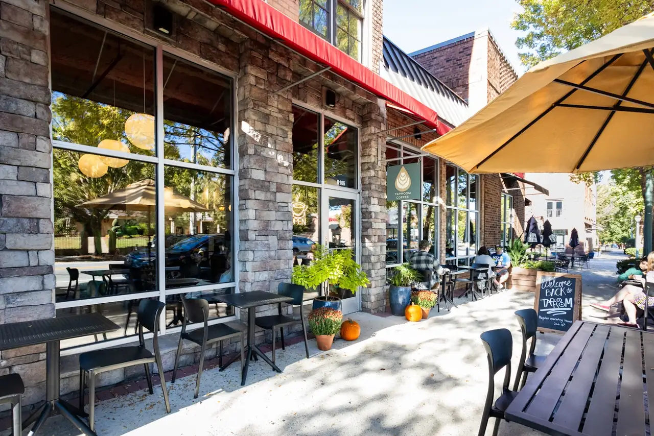 Taproom Coffee, outside