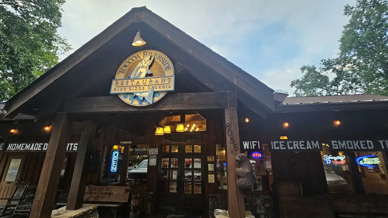 Toccoa Riverside Restaurant