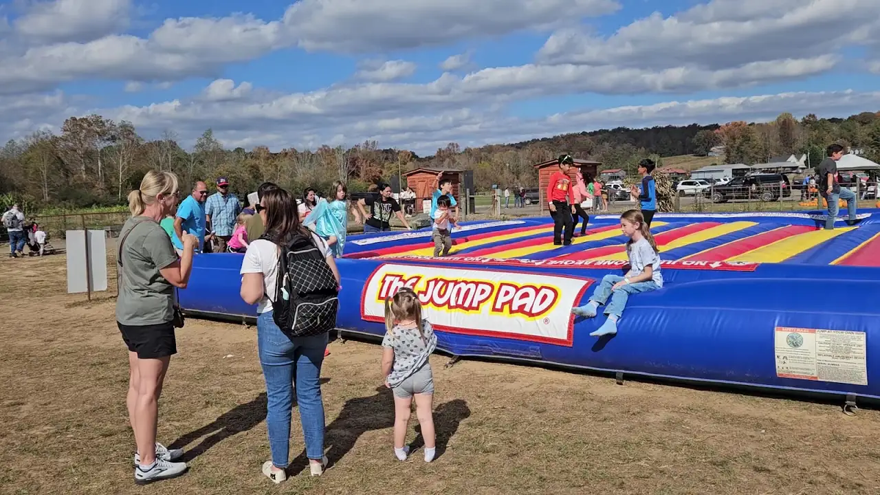 Uncle Shuck's Corn Maze & Pumpkin Patch